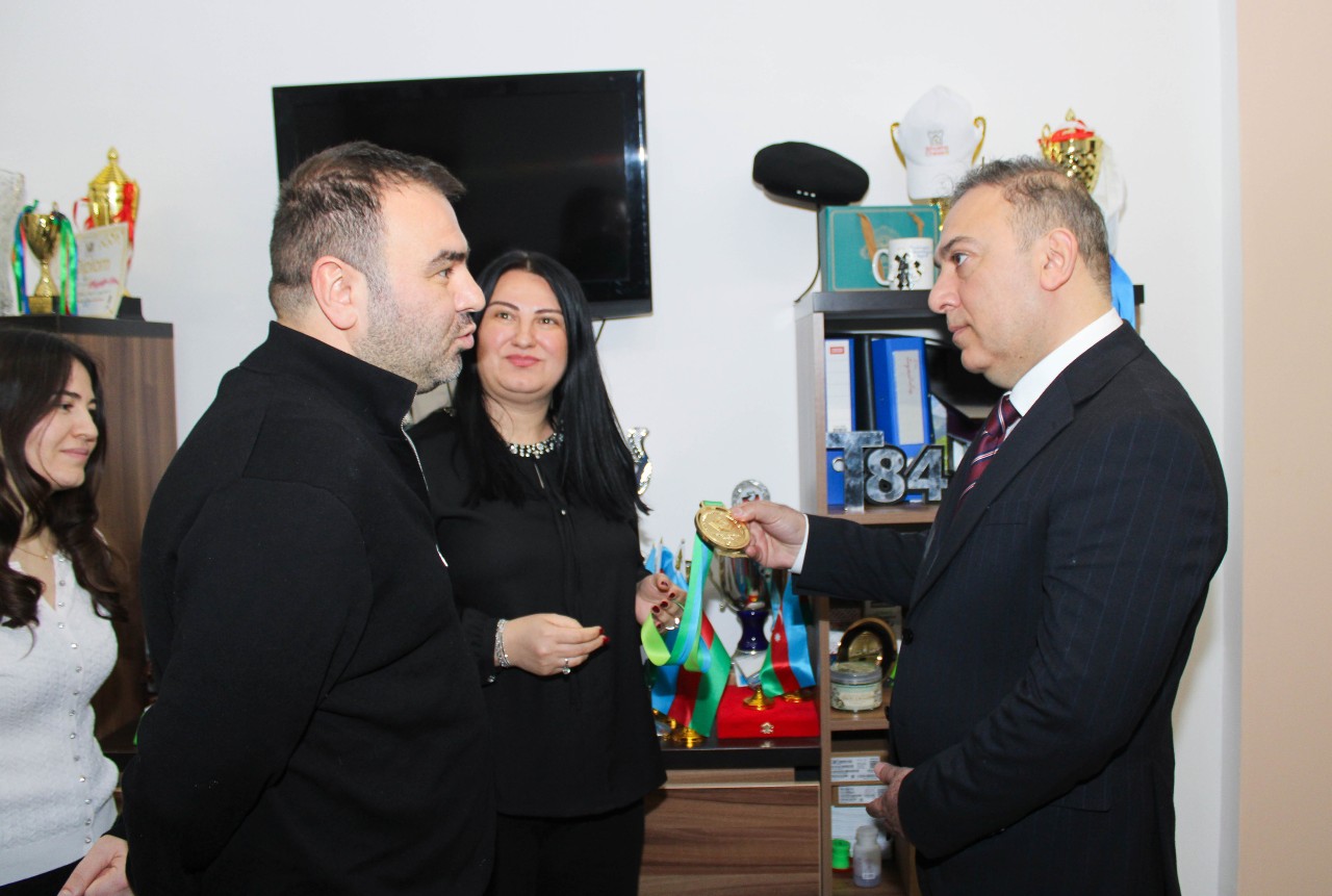 MDU və Məmmədyarovlar süni intellektlə şahmatı birləşdirir - FOTOLAR